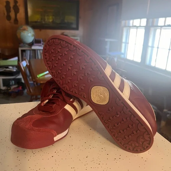 Adidas Samoa Burgundy and White Sneakers - Picture 2 of 3